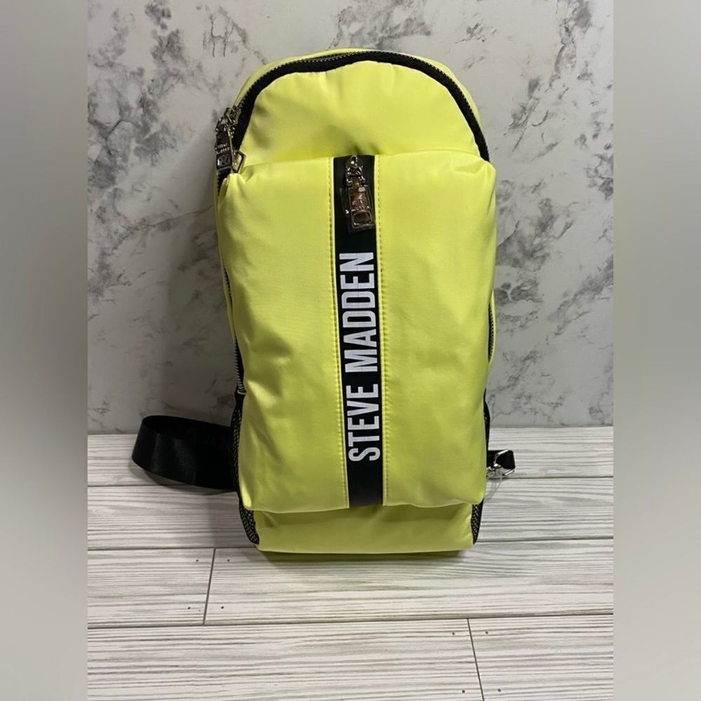 NWT Steve Madden Lemon Yellow Green Black  Bromano sling backpack one strap bag